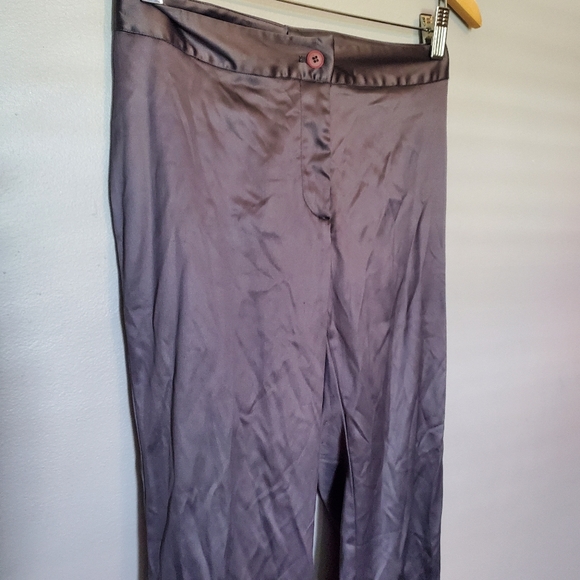 UP Grey/Silver Shiny Satin Look Dress Pants - Size S - Picture 2 of 7